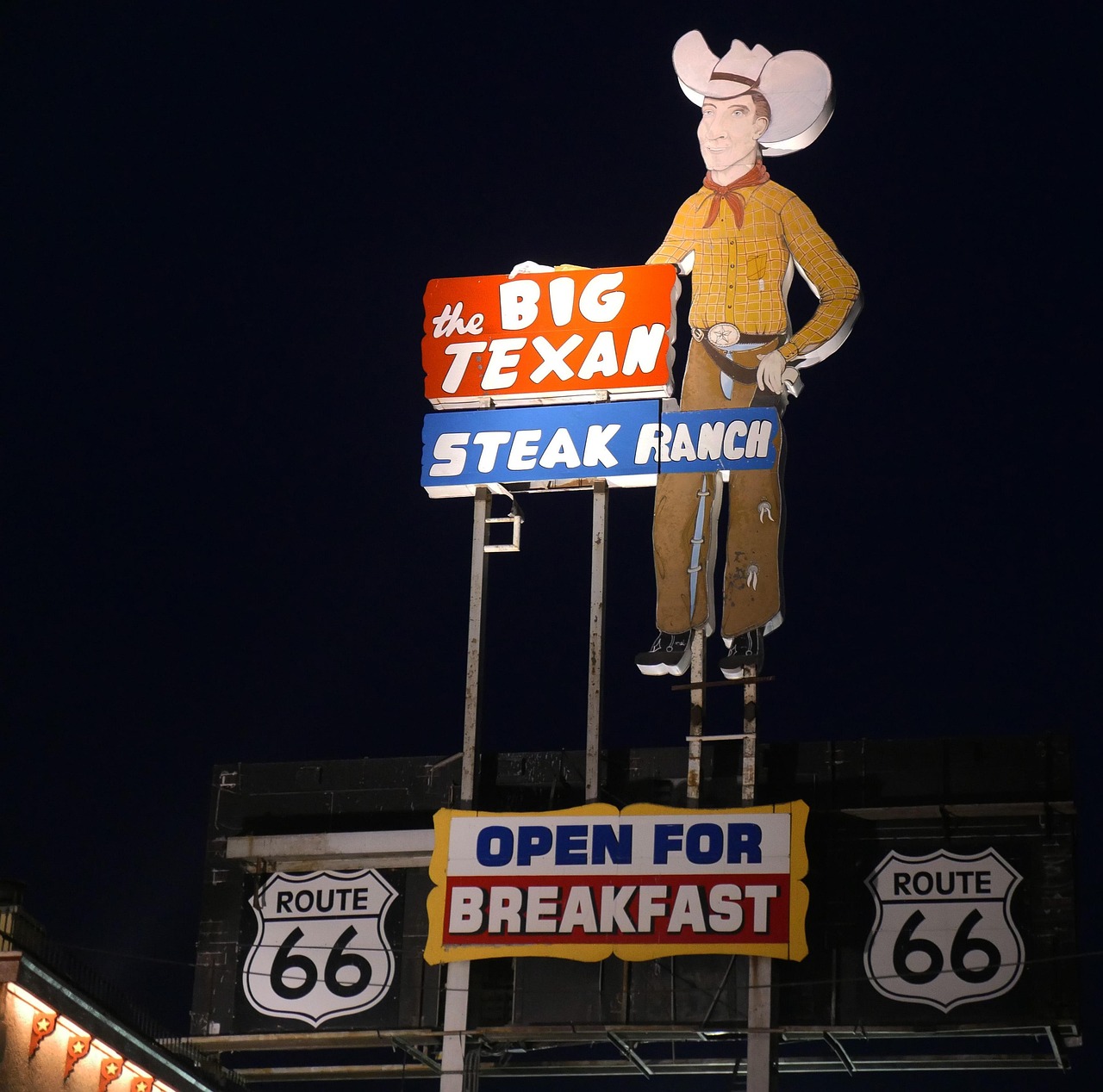Big, texan, route 66, steak, ranch, amarillo, texas, food, truck, stop, travel, travelling, drive, driving, panhandle, eat, house, steakhouse, route, 66, black travel, black house, black truck, black