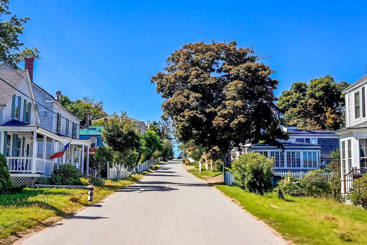 Maine, new england, nature, landscape, trees, autumn, scenic, street, United States, Eastport, Maine