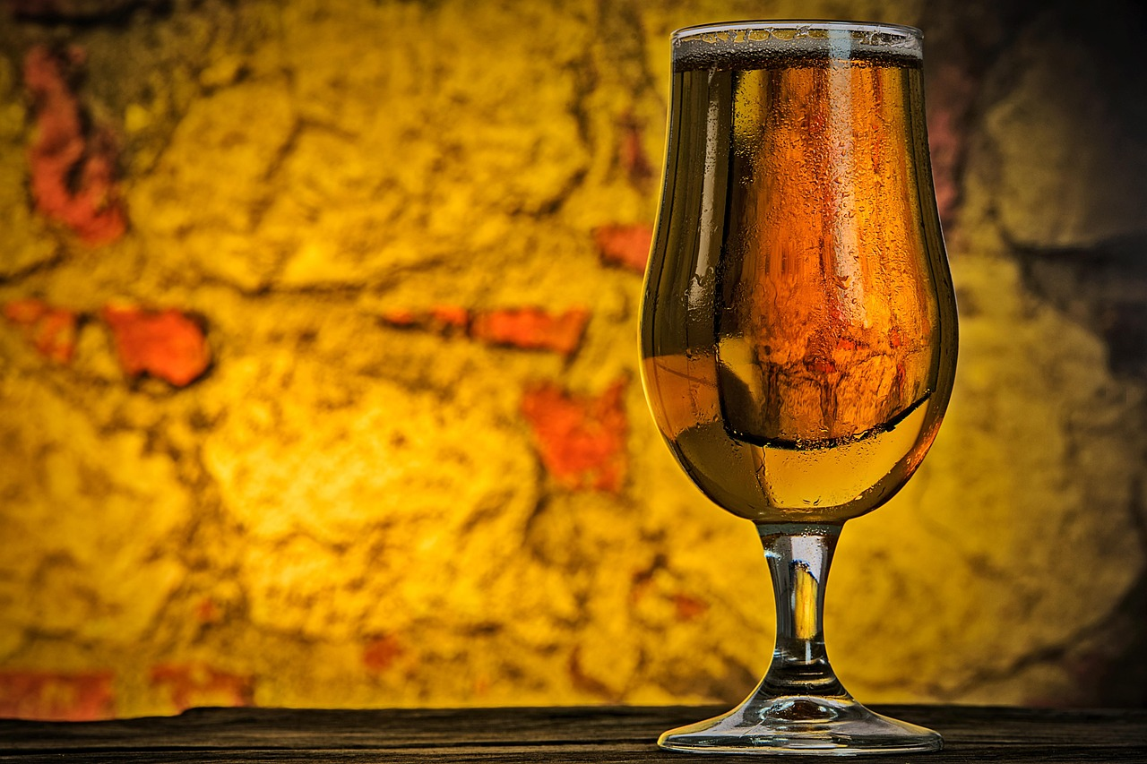 Beer, a pint, vintage, drink, cup, glass, brewery, alcohol, bubbles, bright, basement, cold, restaurant, stone, a glass of, beer, beer, beer, beer, beer