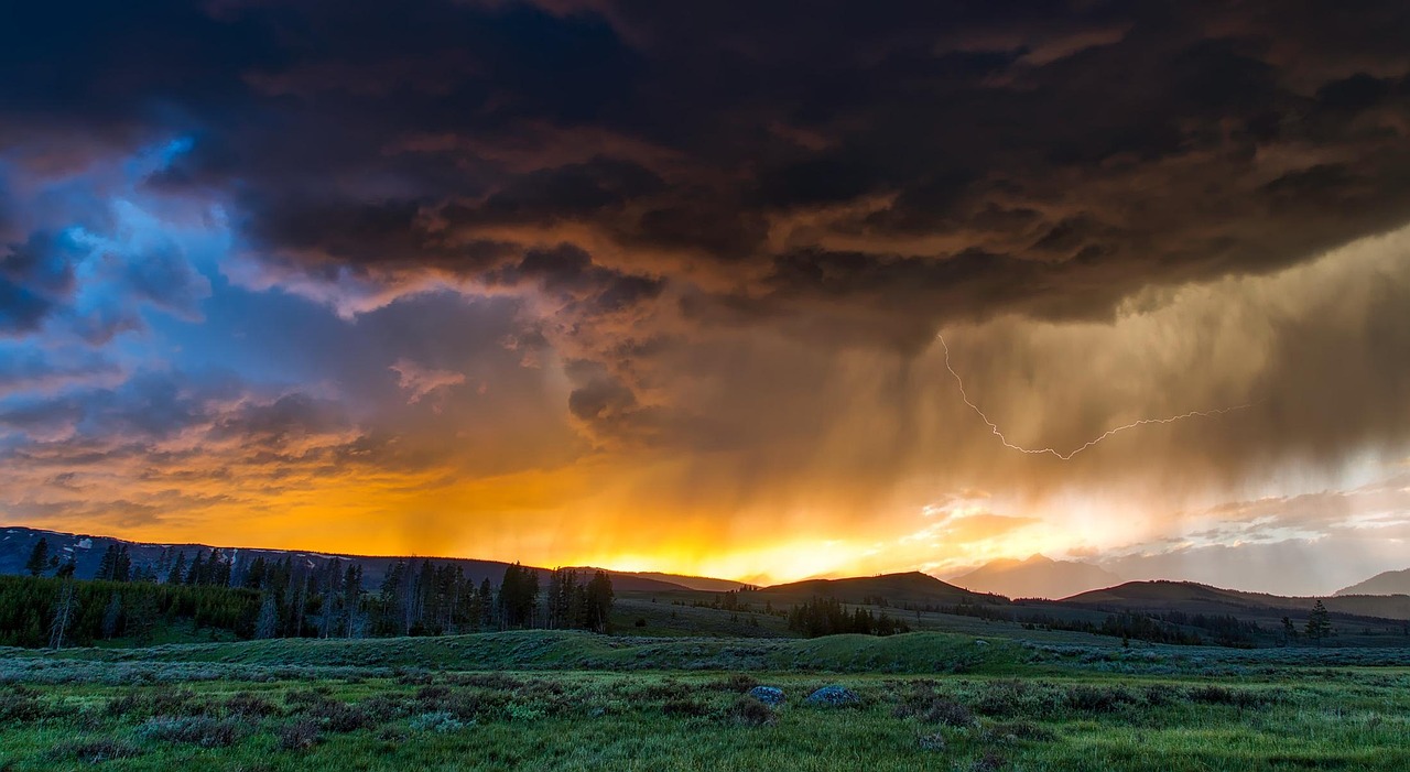 Fields, clouds, mountains, mountainous, meadow, prairie, yellowstone, national park, wyoming, landscape, scenic, wilderness, forest, valley, nature, outdoors, countryside, sunset, twilight, dusk, even