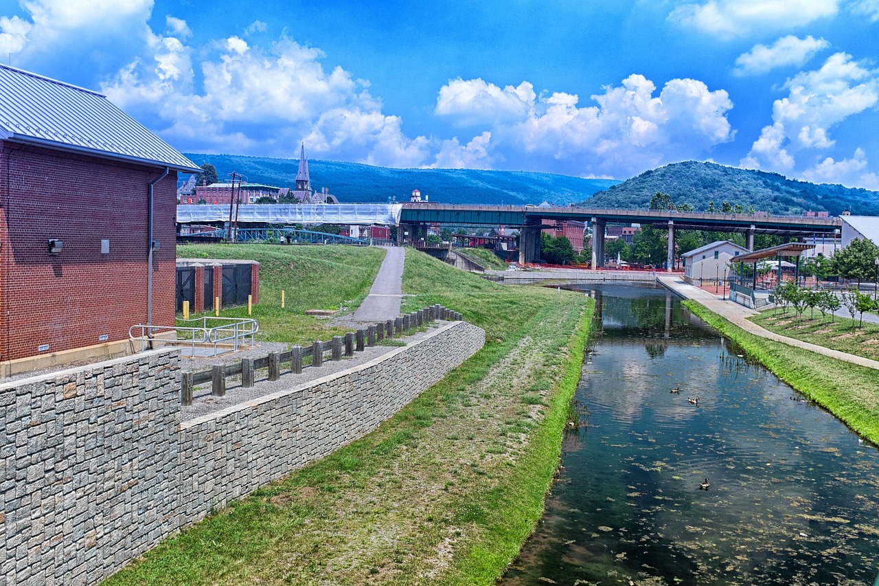 Chesapeake, ohio canal, cumberland, maryland, water, reflections, mountains, sky, clouds, nature, grass, buildings, hdr