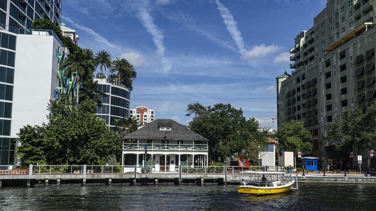 Historic house, stranahan house, fort lauderdale, old florida, las olas, downtown, architecture, building, landmark, history, old house, museum, seminole tribe, wooden house, oldest, old vs new, new r