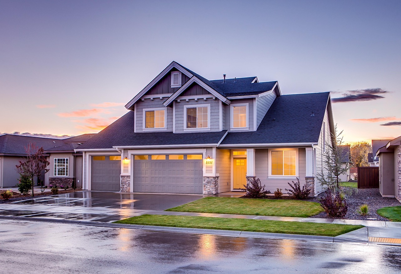 House, garage, driveway, architecture, building, property, home, residential, suburb, real estate, exterior, facade, house exterior, home exterior, street, neighborhood street, residential area, house
