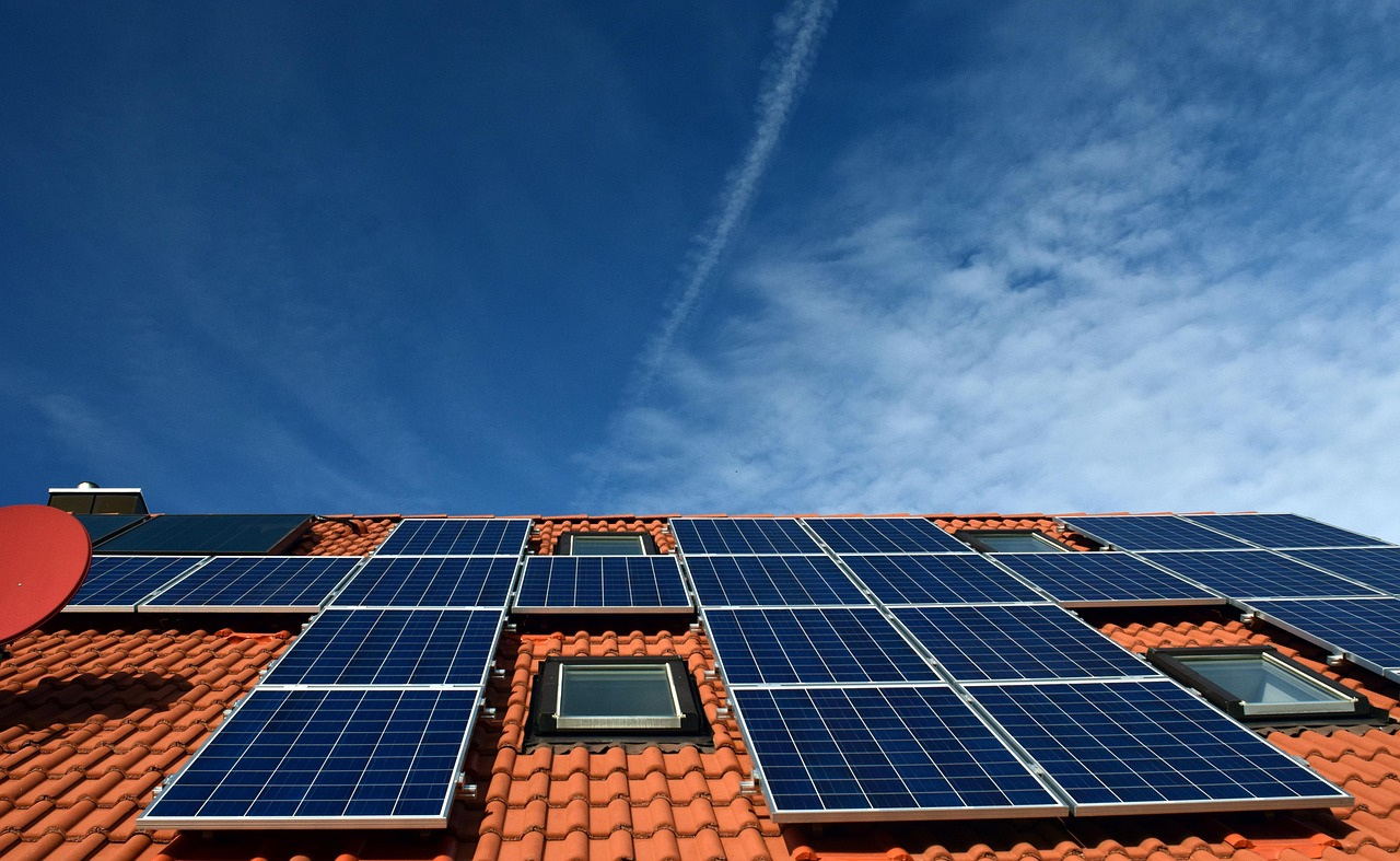 Solar system, roof, power generation, solar power, solar cells, energy, electricity, nature, house, solar energy, solar panel, energy transition, blue, renewable, housetop, technology, environmentally