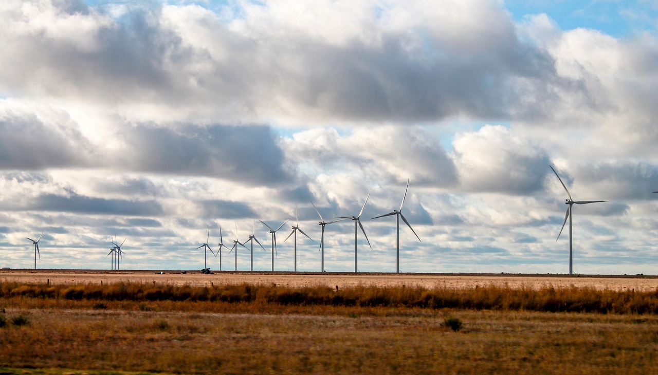 Texas, blue sky, wind mills, wind, mill, windmill, farm, power, energy, sky, pump, electricity, ranch, alternative, nature, electric, water, rural, old, renewable, field, green, natural, landscape, tu