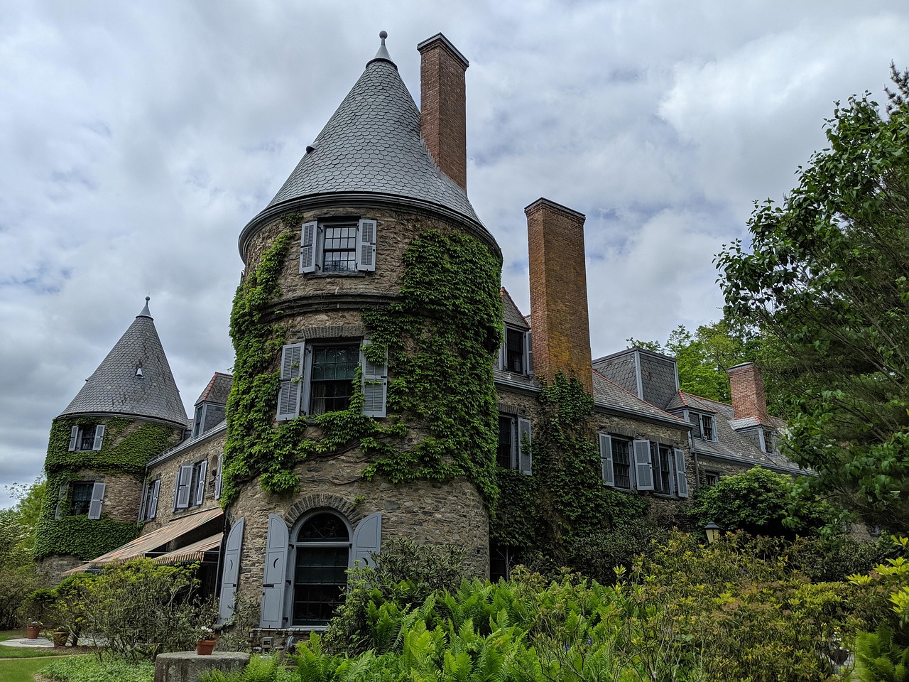 Grey towers, milford, mansion, pennsylvania, landmark, estate, historical, castle, residence, architecture, manor, gifford pinchot house, the pinchot institute, park, stately, dingman township, chatea
