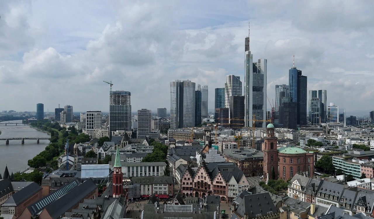 Historic center, historic old town, skyscraper, ffm, frankfurt, facade, skyscrapers, architecture, building, skyline, mainhattan, modern, outlook, glass, downtown, bank building, frankfurt main, cente