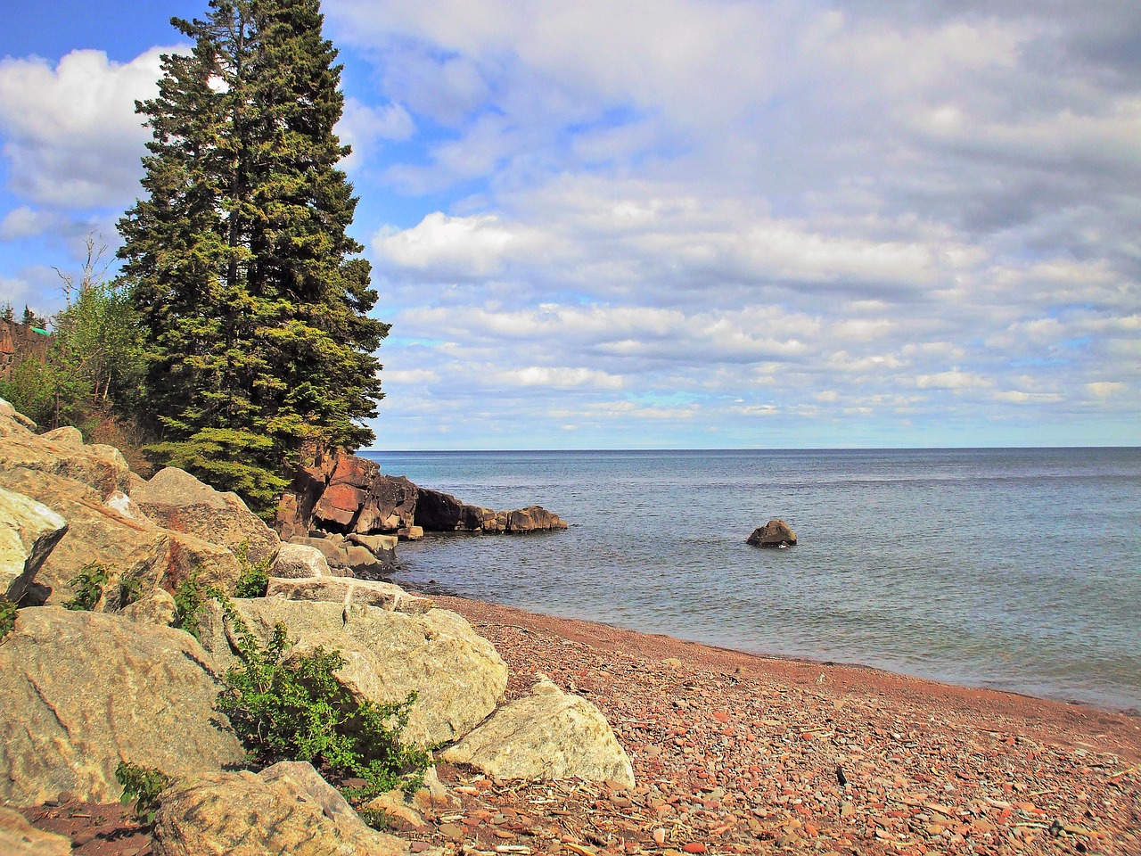 Lake superior, beach, north shore, minnesota, landscape, scenic, nature, outdoors, travel, summer, lakeshore