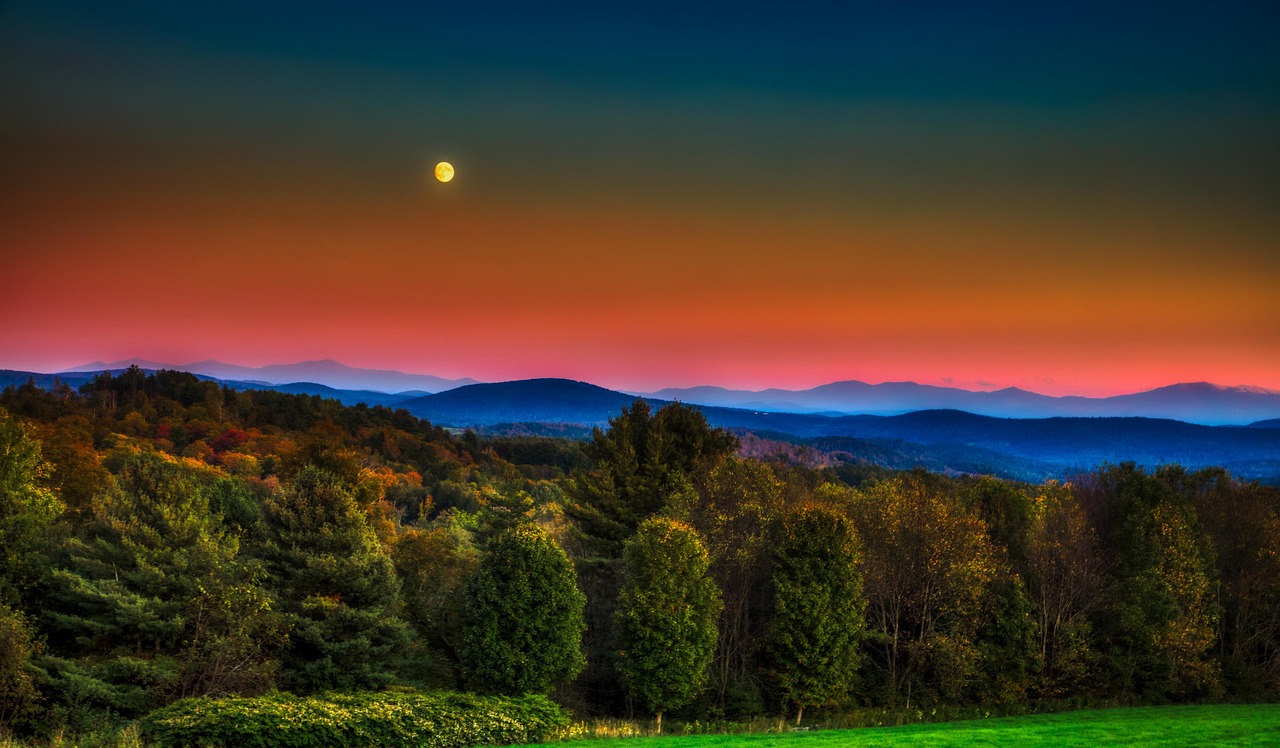 Vermont, full moon, sunset, dusk, mountains, landscape, sky, clouds, hdr, nature, outdoors, forest, trees, woods, fall, autumn, panorama, countryside, beautiful, america, vermont, vermont, vermont, ve