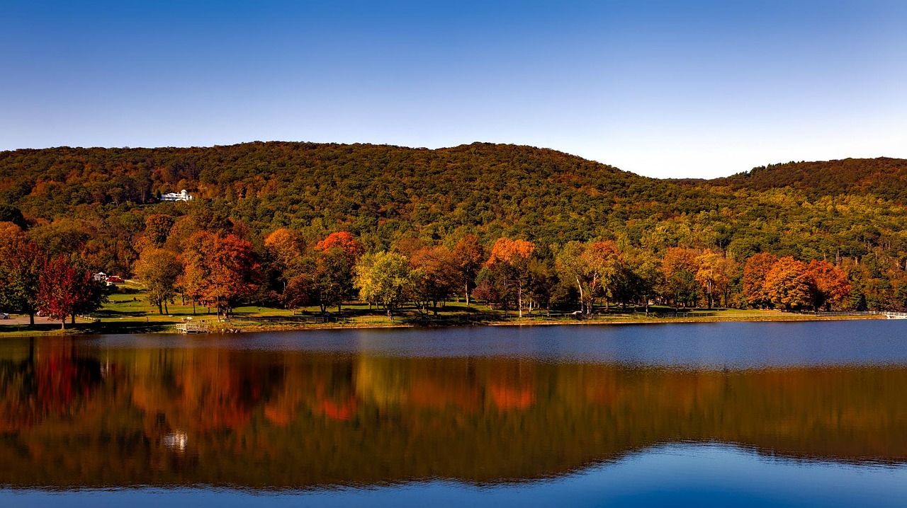 Squantz pond, lake, water, reflections, autumn, fall, foliage, colorful, hdr, shoreline, forest, trees, woods, mountains, hills, connecticut, landscape, scenic, nature, outdoors, country, countryside,